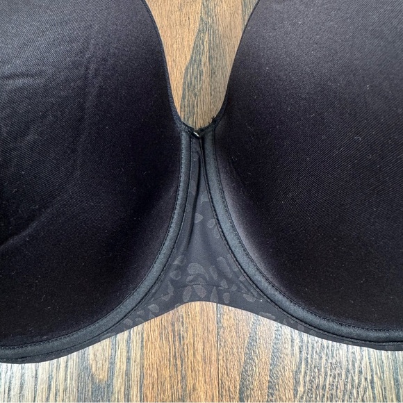 Chantelle Comfort Chic Full Coverage Memory Cup Black Bra 36I - Picture 3 of 7